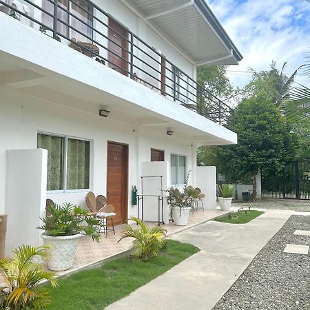 Coconut Inn Moalboal Exterior photo